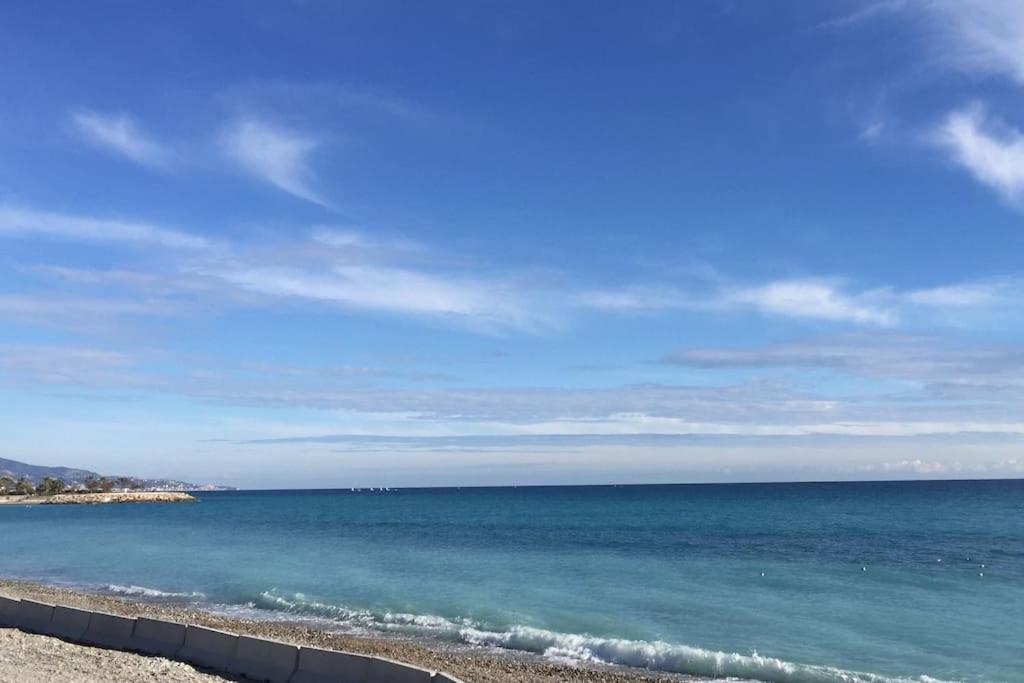 Studio 28 M2 Au Calme A Menton Eksteriør bilde